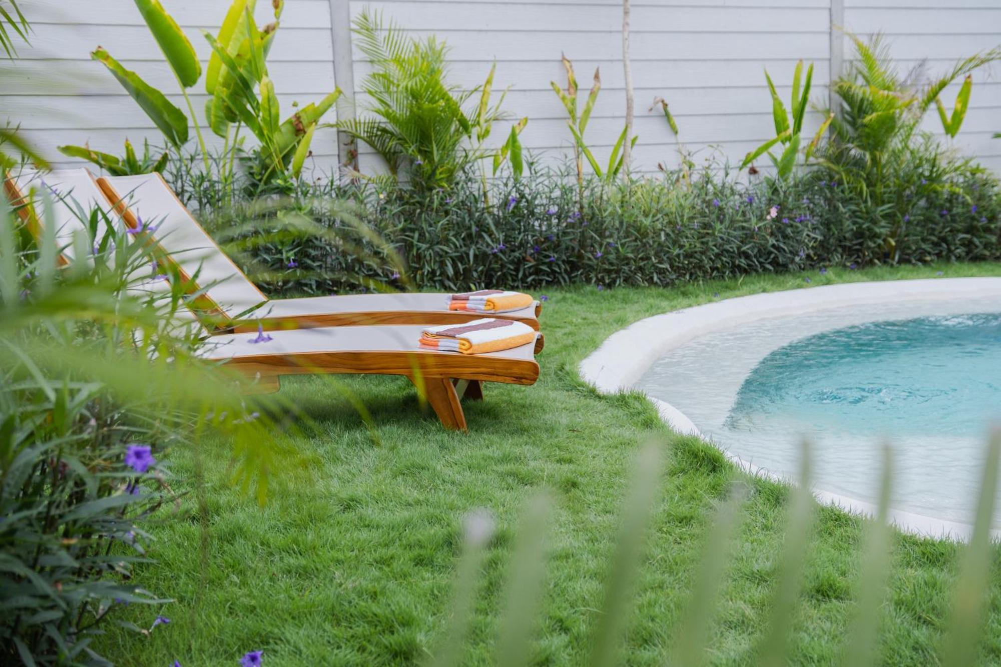 Gili Boho Villas - Aesthetic Private Pool Villas ギリ・トラワンガン エクステリア 写真