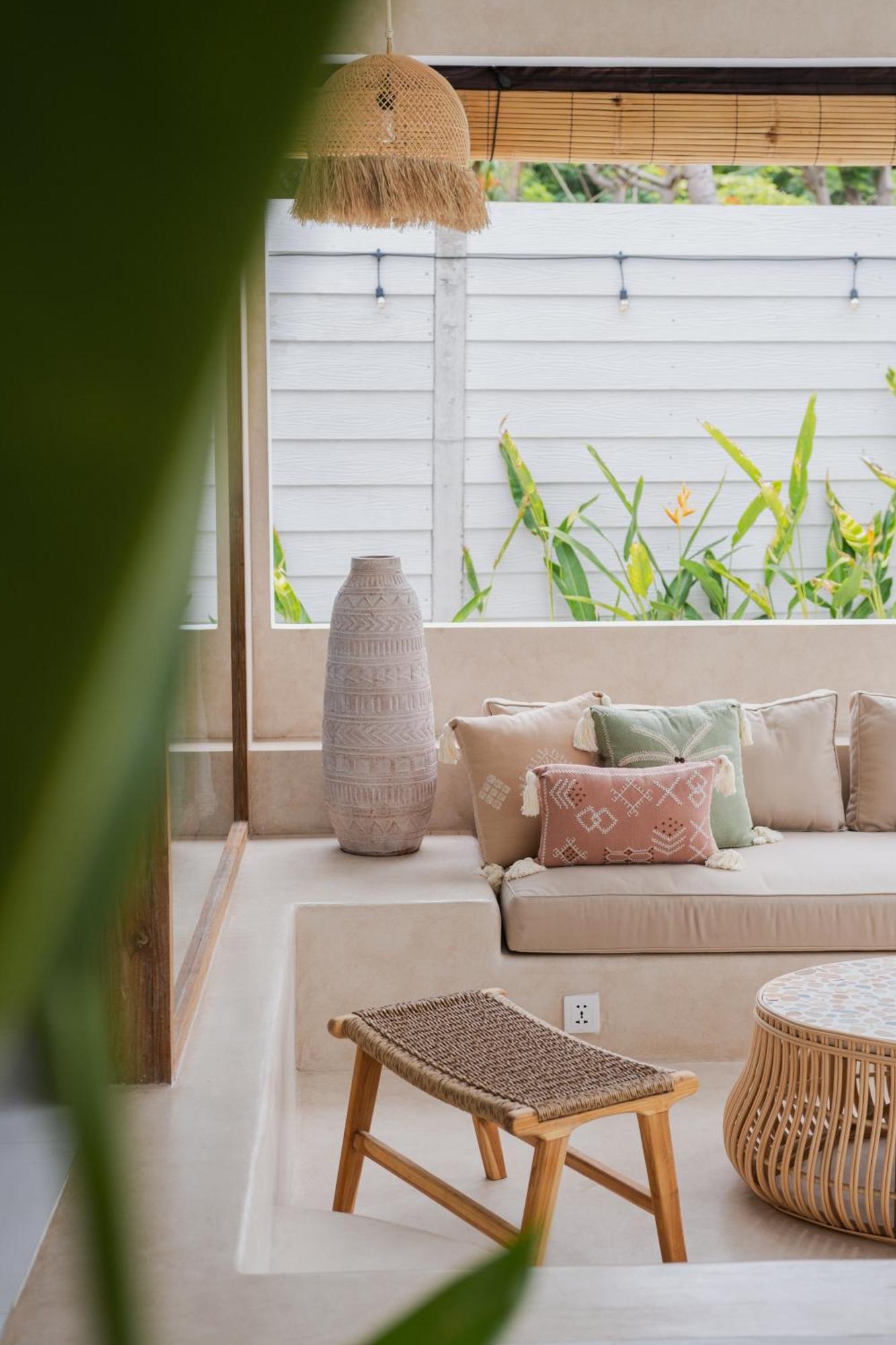 Gili Boho Villas - Aesthetic Private Pool Villas ギリ・トラワンガン エクステリア 写真