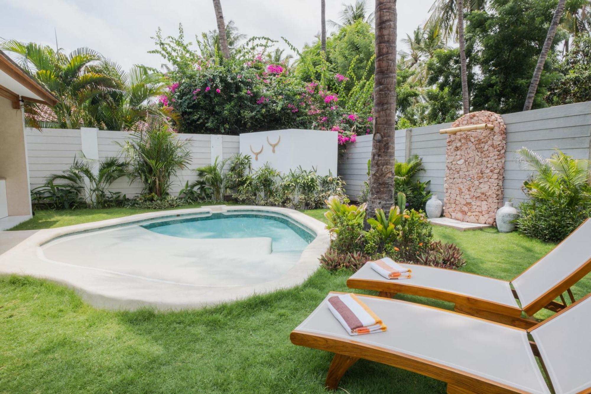 Gili Boho Villas - Aesthetic Private Pool Villas ギリ・トラワンガン エクステリア 写真
