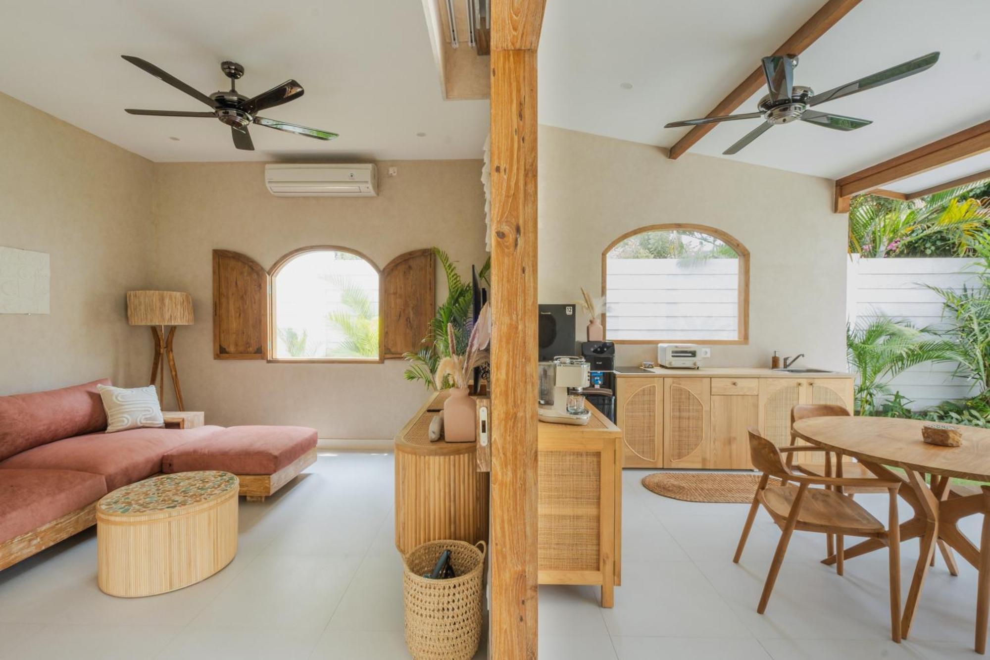 Gili Boho Villas - Aesthetic Private Pool Villas ギリ・トラワンガン エクステリア 写真